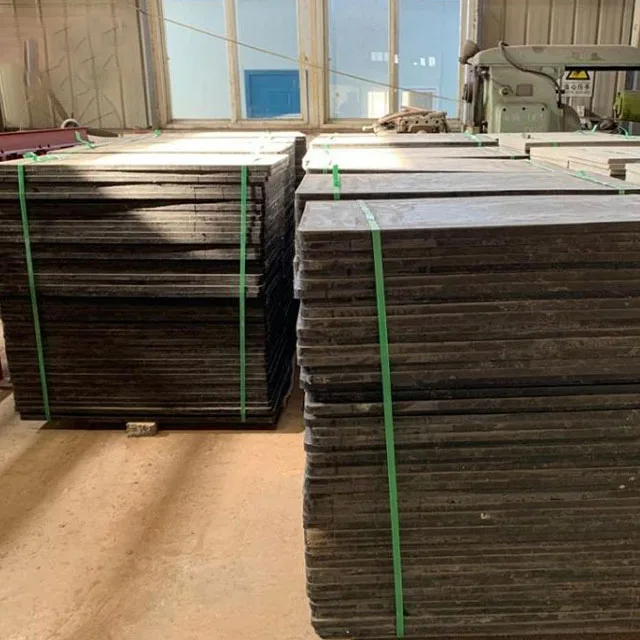 Paleta stroja na výrobu tehál